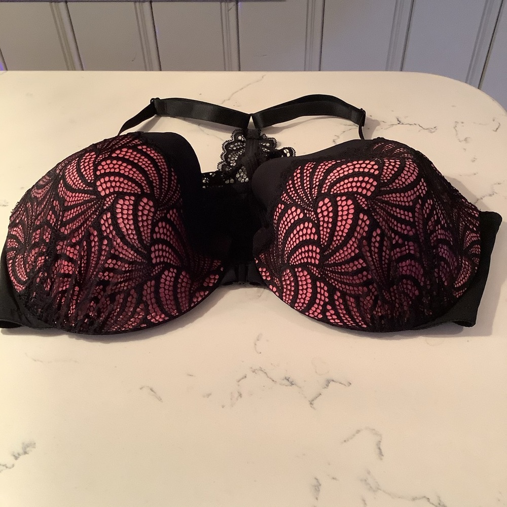 NWT Sexy black and pink front closure, racer back bra